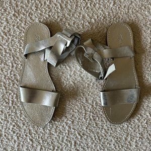 Madewell Silver Leather Sandals (8.5)